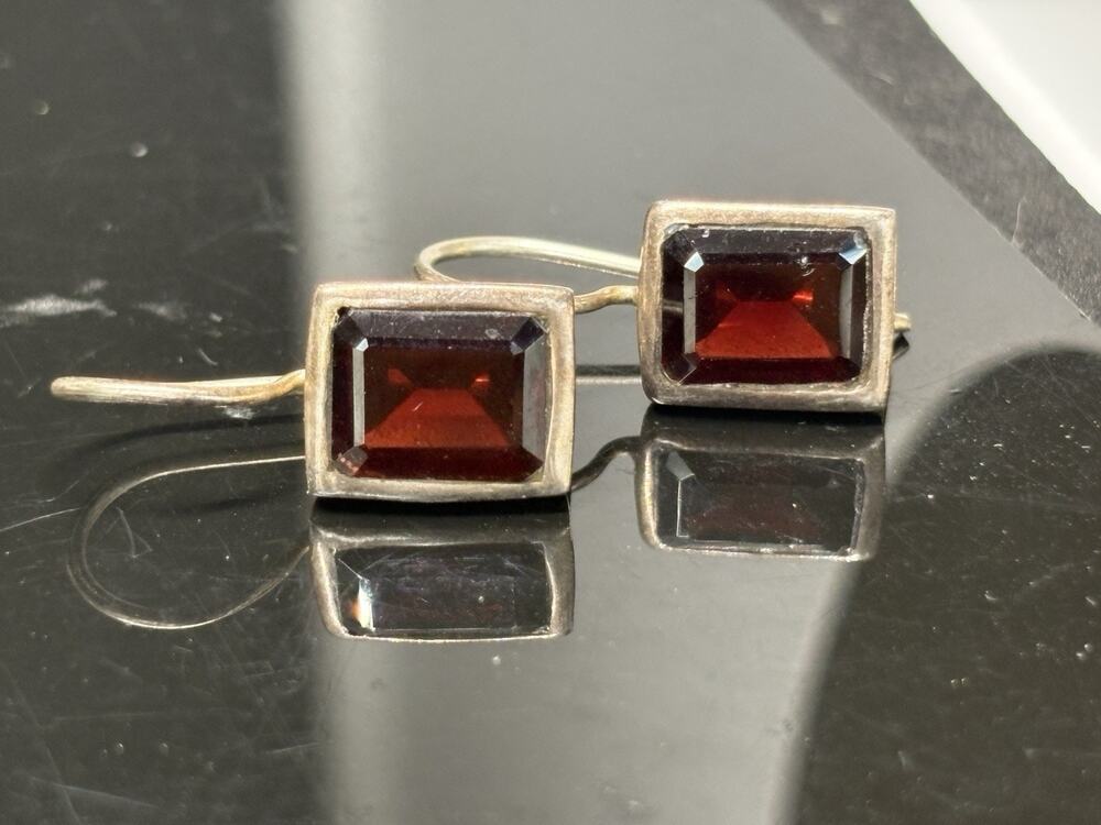 Vintage Modernist Sterling Silver Garnet Square Faceted 925 Marked Earrings .9”